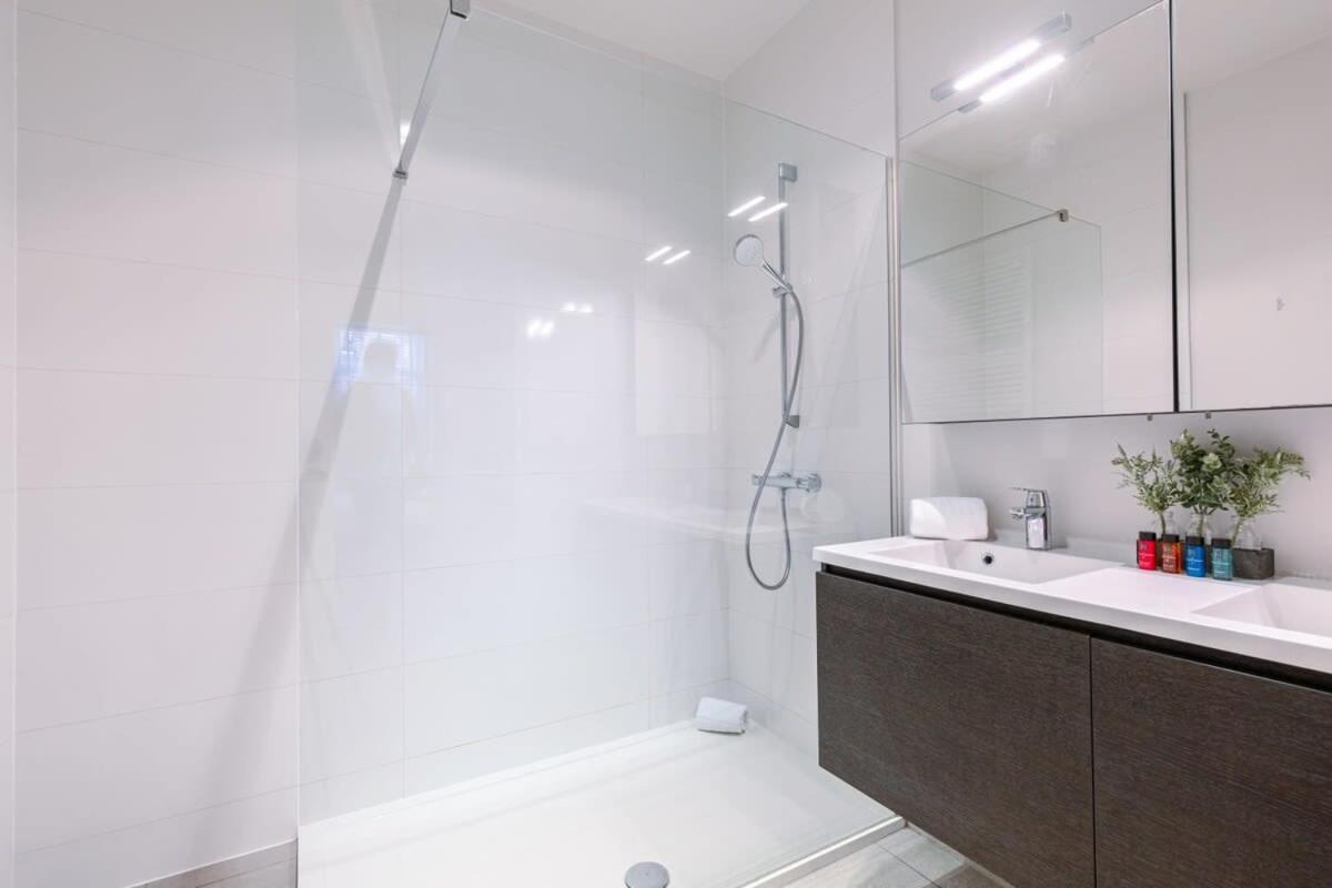 Huswell - Stylish Studio In The Heart Of Bruges Extérieur photo
