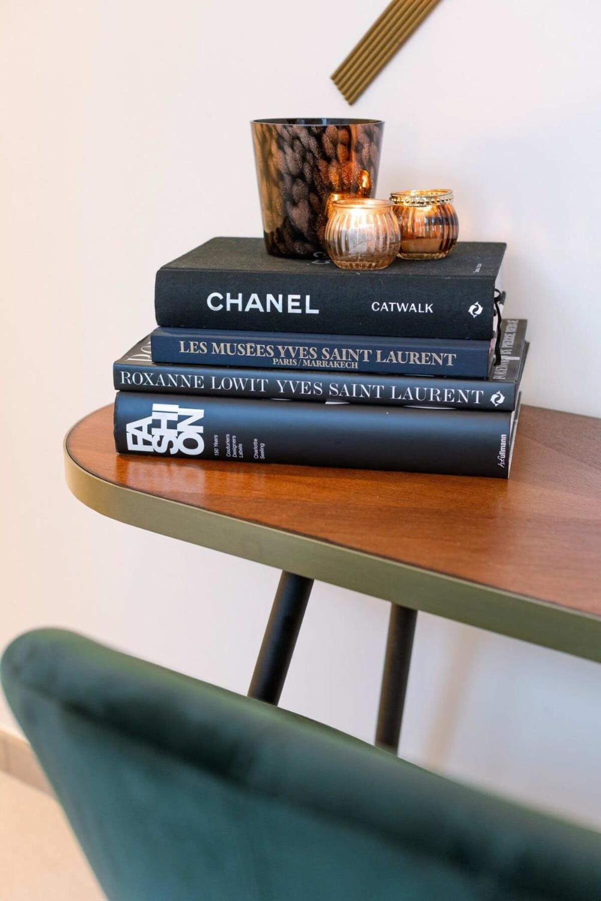 Huswell - Stylish Studio In The Heart Of Bruges Extérieur photo